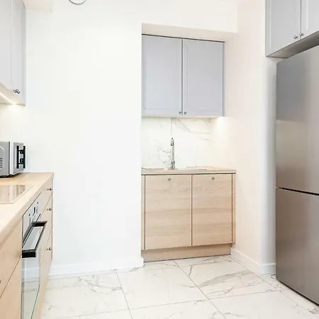 Apartment Walonska With Free Parking By Renters